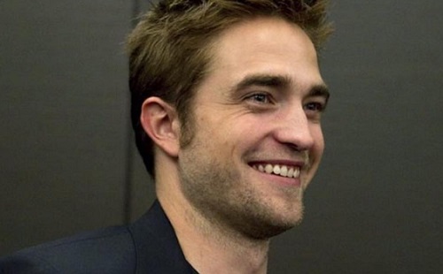 Robert Pattinson korábban férfival élt