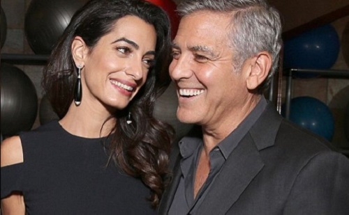 Clooney neje jól mulat a régi George-on