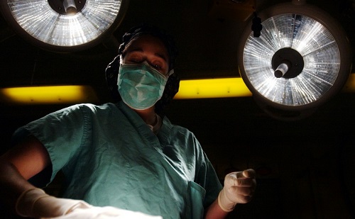 Drámai fogyás - hogyan végzik az egynapos sebészeti műtétet?