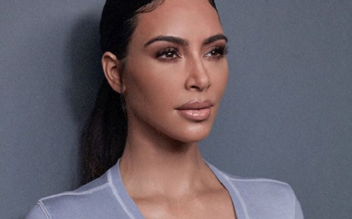 Kim Kardashiannek öt műtétje volt a babák után