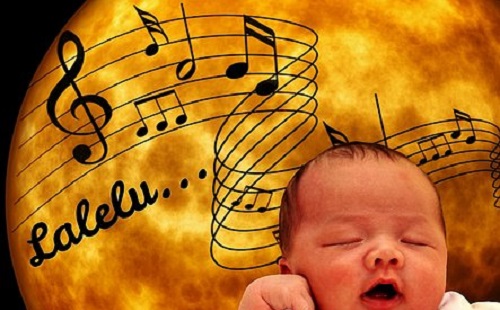Ezért fontos énekelni a babának