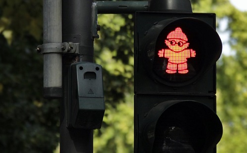 A jövő mesterséges intelligencia lámpái látják, mikor mennénk át az úton