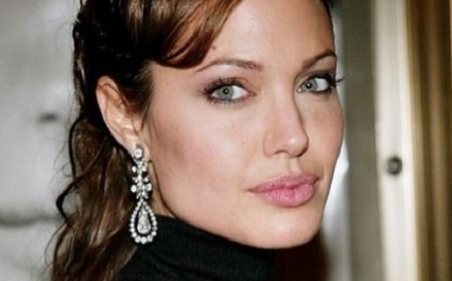 Angelina Jolie megmagyarázta melleltávolítását