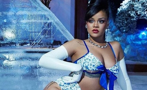 Igaz: Rihanna ASAP Rockyval jár