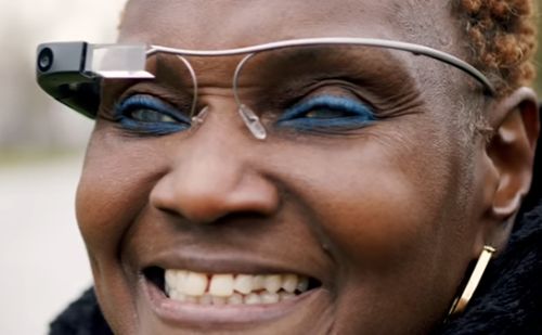 Mesterséges intelligencia - okosszemüveg helyettesítheti a vakok látását