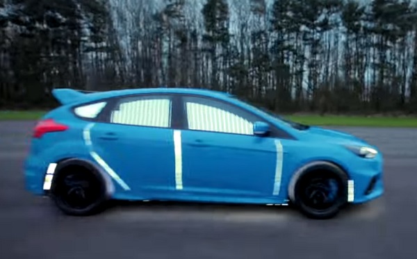 Vesz&eacute;lyes helyzeteket jelez a mesters&eacute;ges intelligencia haszn&aacute;lat&aacute;val k&eacute;sz&uuml;lt aut&oacute;