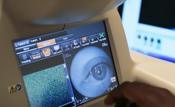 A mesters&eacute;ges intelligencia r&eacute;szleteket elemez az emberi arcon