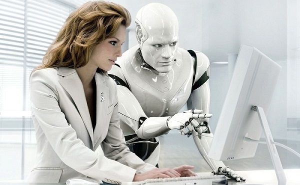 &Ouml;ntudatos robotokat fejlesztenek