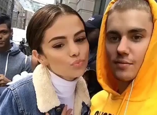 Selena Gomez és Justin Bieber az énekesnő családja miatt nincs jól?