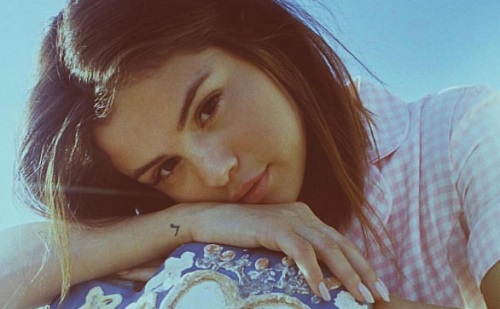 Szétdúlja a család Selena Gomez és Justin Bieber kapcsolatát?