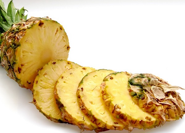 Finom C-vitamin és ásványi anyag bomba: az ananász