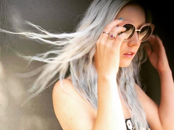 Billie Lourd extrém hajszínre váltott