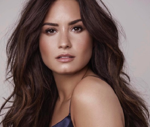 Demi Lovato szakított a párjával