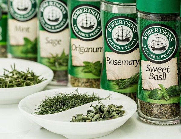 A boltokban általában szárított majoránnát vásárolhatunk