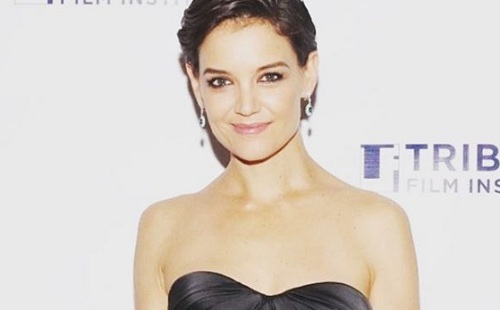 Katie Holmes nyilvánosan támogatta szerelmét