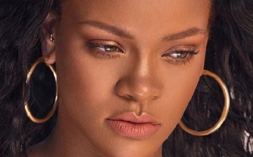 Rihanna gyászol – tragédia történt