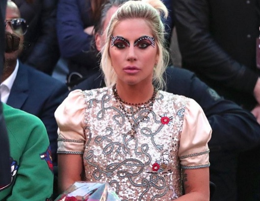 Lady Gaga már a Super Bowl előtt is randizott Carino-val