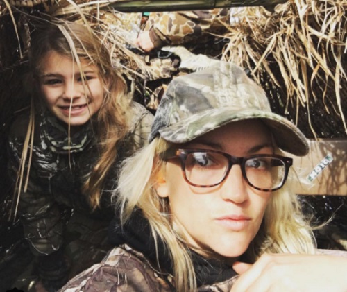 Jamie Lynn Spears és kislánya, Maddie - a gyermek kicsit jobban van