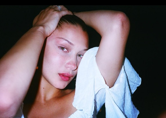 Bella Hadid szingli, de így is jól érzi most magát