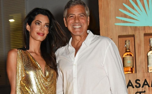 Első vakációjára indult a Clooney-család
