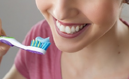 Ösztrogén-terápia csökkentheti a fogbetegségek esélyét?