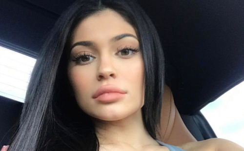 Kylie Jenner szingli lett
