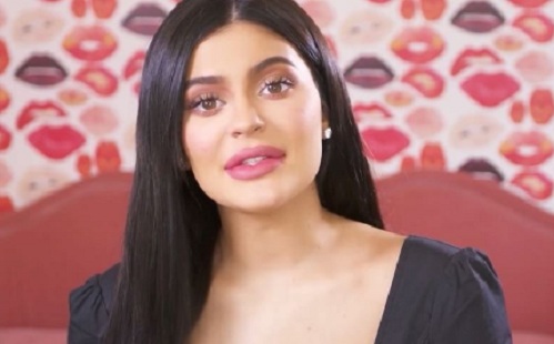 Kylie Jenner már megtartotta a babavárót?