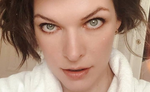 Milla Jovovich Budapesten van