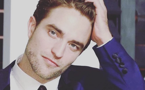 Robert Pattinson szakított?