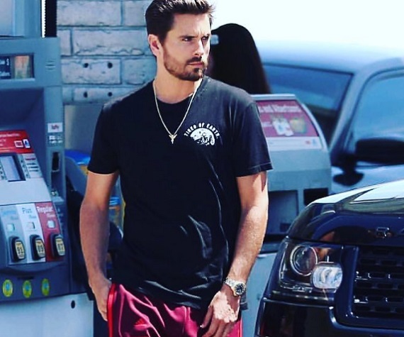 Úgy hírlik, Scott Disick és a 19 éves Sofia Richie együtt jár