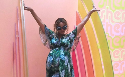 Beyoncé lánya nézni fogja a szülést?