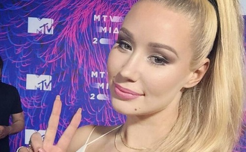 Iggy Azalea riválisával szövetkezik!