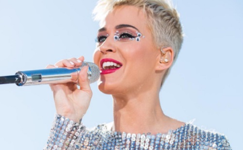 Katy Perry Chris Martinnal kavar?