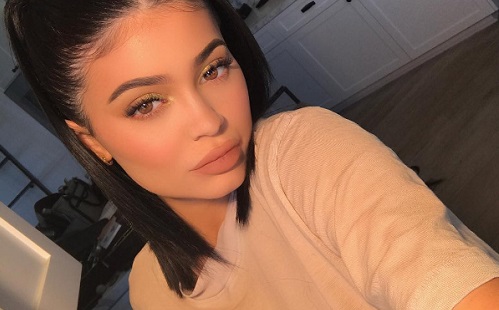 Kylie Jenner csak azt nem mutatja, amire kíváncsiak?