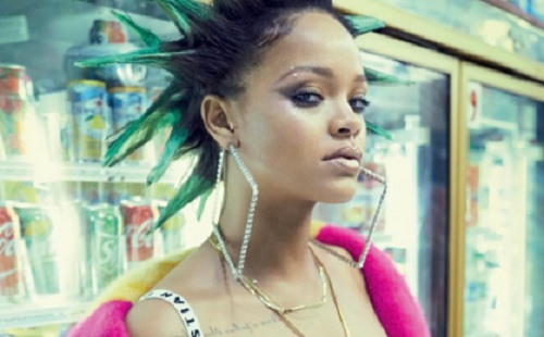 Rihanna „verő legénye” miatt szakított a focistával?