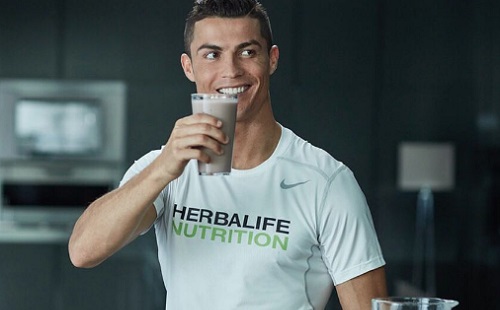 Hoppá: Cristiano Ronaldo újra apa lesz!