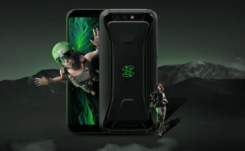 Xiaomi Black Shark - játékos okostelefon lecsatolható kontrollerrel