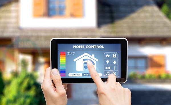 Az emberek nem f&eacute;lnek a mesters&eacute;ges intelligenci&aacute;t&oacute;l