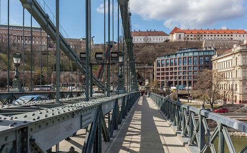 Hotel Clark: nehezen találni szebb panorámát