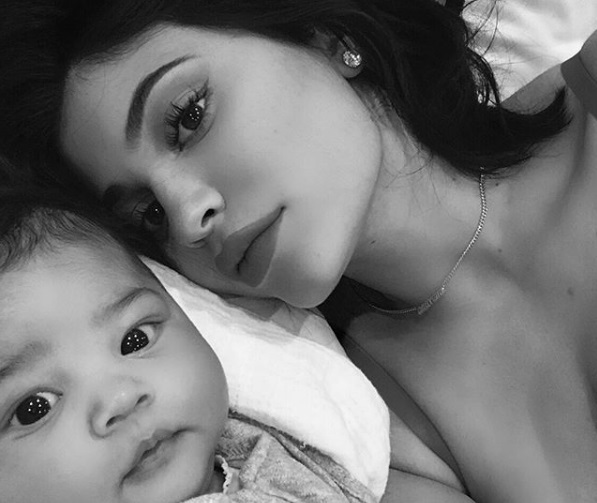 Kylie Jenner és a kislánya, Stormi