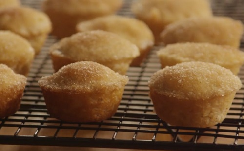 Hogyan készül a fánk muffin?