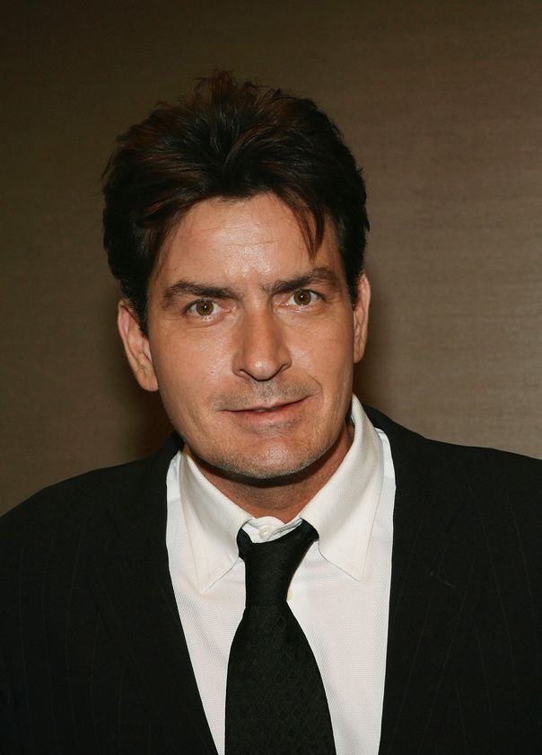 Charlie Sheen a józanság útjára lépett