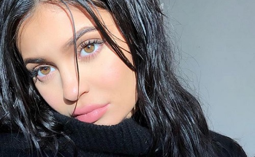 Kylie Jenner pánikba esett - le akarták fotózni