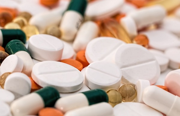 A Decagon mesters&eacute;ges intelligencia rendszer a komplik&aacute;ci&oacute;kat is előre jelzi