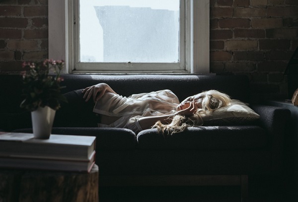 Az alváshiány rövid és hosszú távon is káros - a kognitív funkciókra is
