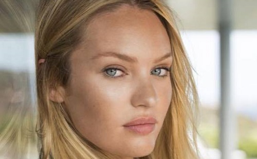 Candice Swanepoel életet adott gyermekének