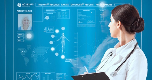 A Google arra &ouml;szt&ouml;nzi a k&oacute;rh&aacute;zakat, hogy ford&iacute;ts&aacute;k a mesters&eacute;ges intelligenci&aacute;t a betegek jav&aacute;ra