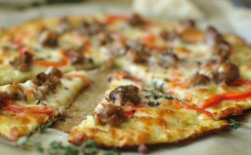 Hogy készül a karfiolos pizza?