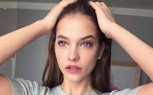 Palvin Barbara újra a kifutón