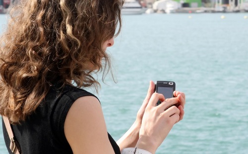 Figyelmeztet a Google Duplex, ha rögzítik a beszélgetést